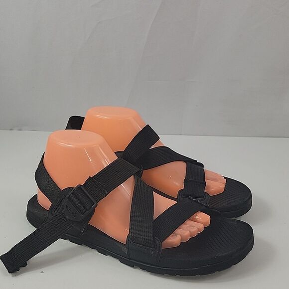 Chaco Lowdown Black Adjustable Strap Men's Outdoor Sandals - Picture 1 of 11